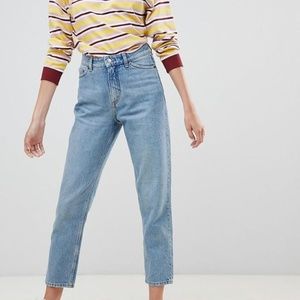 Monki Taiki High Waist Mom Jeans in Light Blue